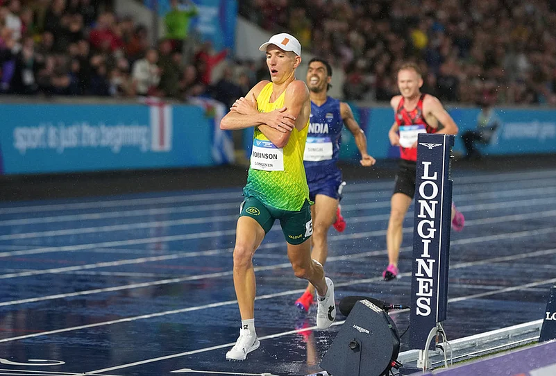 Gulveer Singh CWG 2026 glasgow Mens 10000m final photos-Ky Robinson