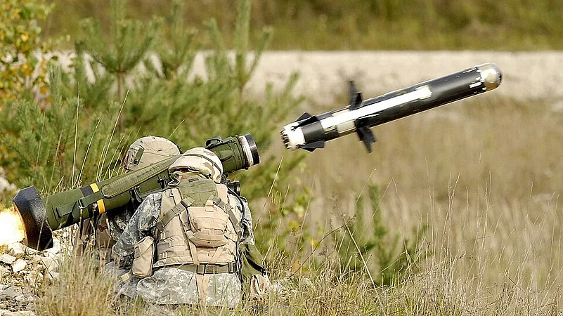 Iran To Get Chinese Shoulder-Launched Missile Systems In Weeks: Sources