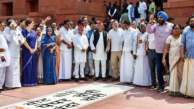 Lok Sabha Rocked by Slogans, Adjourned Till 2 pm - null