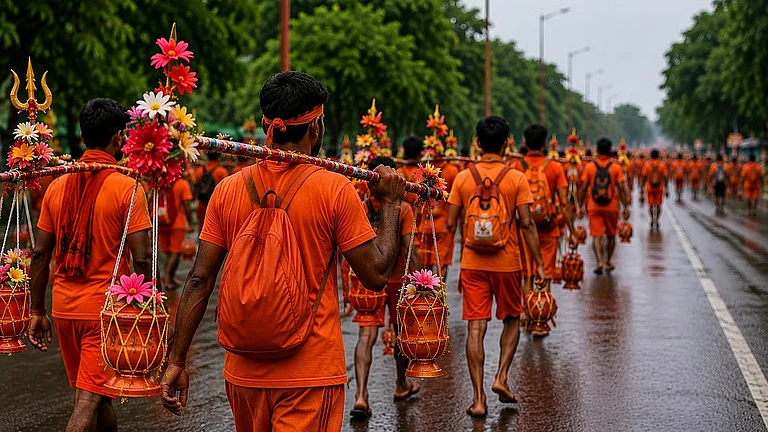 UP: Sambhal Makes 130-km Routes Pothole-Free for Barefoot Kanwars - null