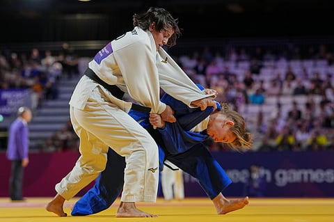 India's Asmita Dey, left, and Scotland's Summer Shaw compete in the Women's 48kg Judo semi-final at the Commonwealth Games in Glasgow, Scotland, Friday, July 31, 2026.