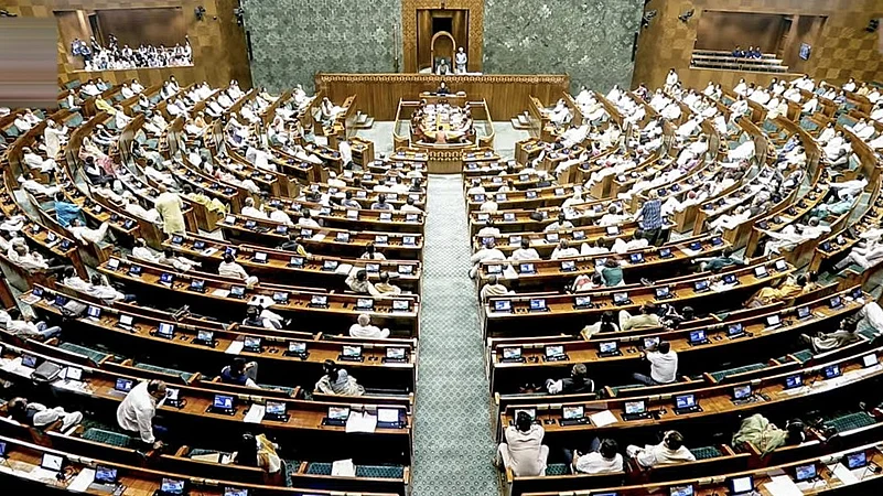 Births and Deaths (Amendment) Bill, 2026, Passed in LS Amid Protests Over Police Crackdown