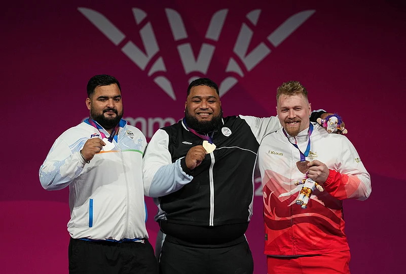 Glasgow CWG 2026 mens +110kg Weightlifting Final-medal ceremony