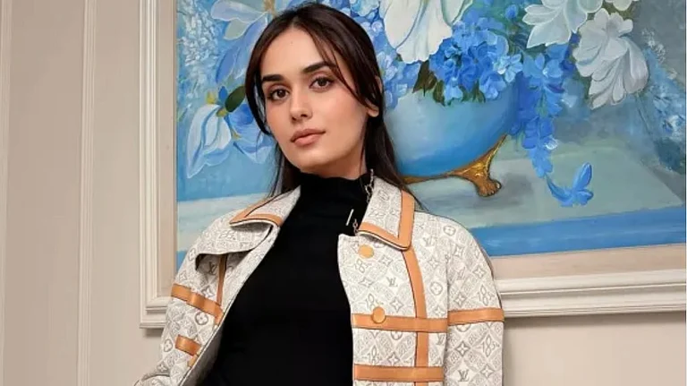 Manushi Chhillar Opens Up About 2015 NEET - Instagram