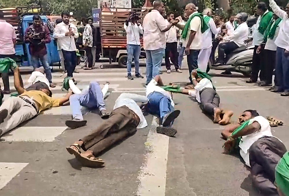 Agitation in Ktaka over Cauvery water sharing