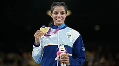 India's Sakshi, celebrates after winning the women's 51kg boxing final at the Commonwealth Games in Glasgow, Scotland, Saturday, Aug. 1, 2026 - (AP Photo/Eranga Jayawardena)