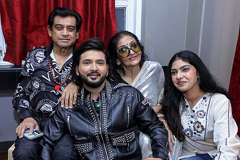From left, Playback singers Amit Kumar, Sumeet Kumar, actor Leena Chandavarkar, and daughter of singer Amit Kumar Ganguly, Muktika Ganguly during a concert marking singer, musician and actor Kishore Kumar’s 97th birth anniversary, in Mumbai.