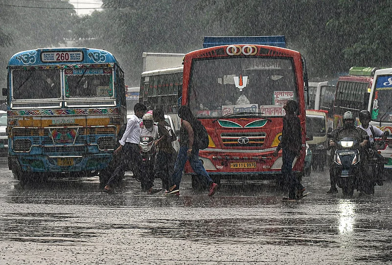 Weather: Monsoon rain in Kolkata