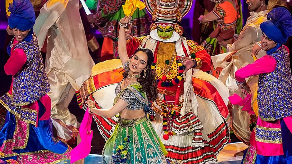 Manushi Chhillar's Performance - X