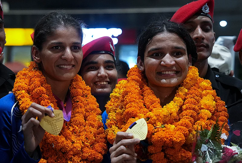 Team India homecoming photos CWG 2026 Boxing gold medallists Arundhati Choudhary