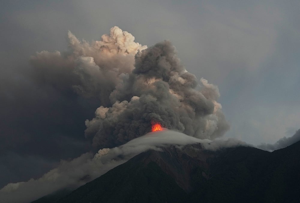 El Porvenir Las Lajitas volcano
