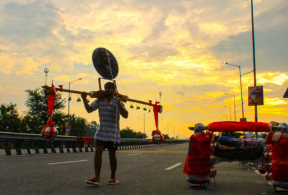 Bol Bam yatra high-res images