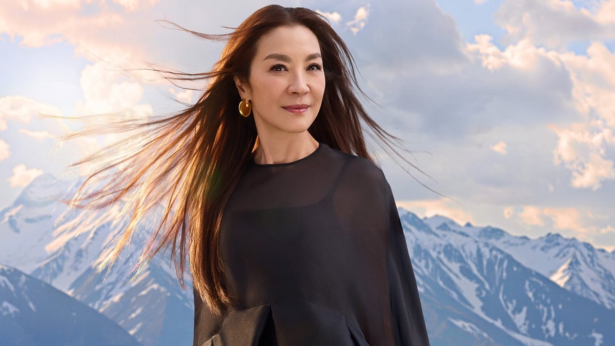 Michelle Yeoh - X