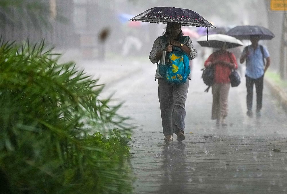 Weather: Rain in Delhi