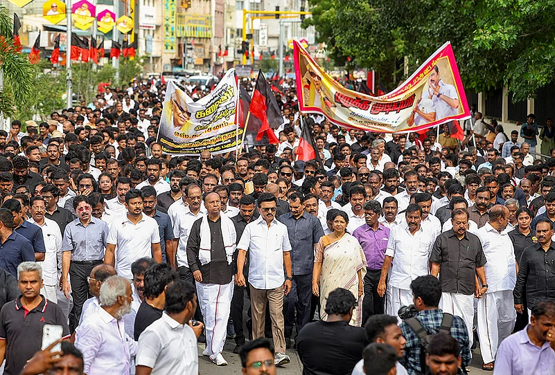 Silent rally on M Karunanidhis death anniversary in Chennai