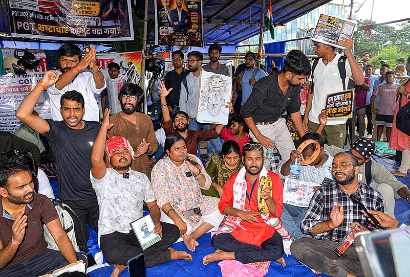 Students protest Jaipal Singh Stadium Ranchi