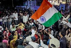 Students and aspirants stage a protest against the Jharkhand Government regarding the irregularities of exams and paper leak of Jharkhand Public Service Commission (JPSC) and Jharkhand Staff Selection Commission (JSSC), at Jaipal Singh Stadium, in Ranchi, Thursday, Aug. 6, 2026. - | Photo: PTI