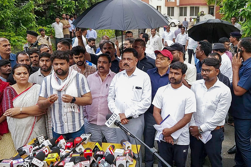Jharkhand govt. holds talks with students over protests in Ranchi