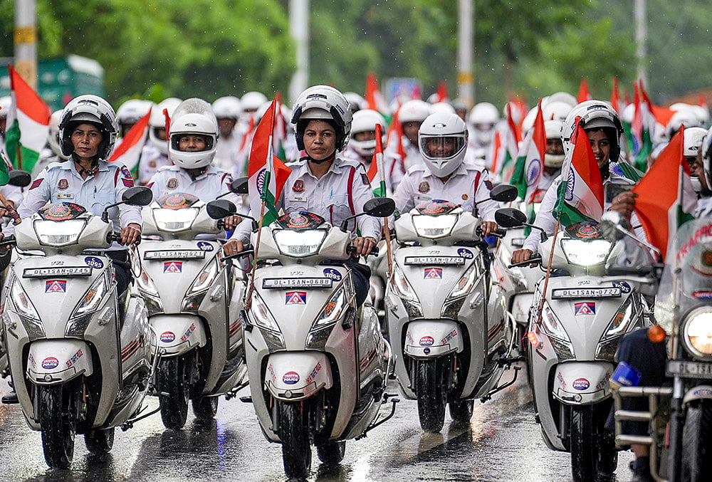 Tiranga Yatra by Delhi Traffic Police personnel 