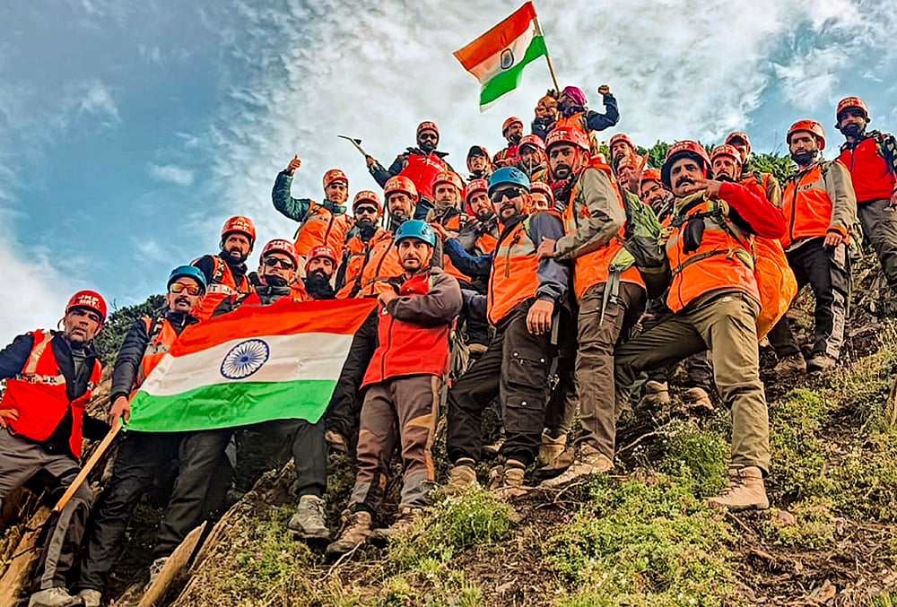 I-Day MRT team celebrates