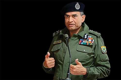 | Courtesy: DGP Office HImachal Pradesh : Himachal Pradesh Director General of Police Ashok Tewari