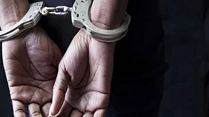File Photo : Thane Court Calls CBI Arrests Illegal, Frees Senior IRS Officer In ₹40 Lakh Bribery Case