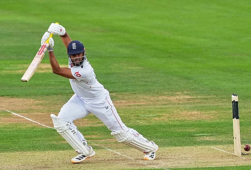 England vs Pakistan 2nd test day 2 highlights-Emilio Gay
