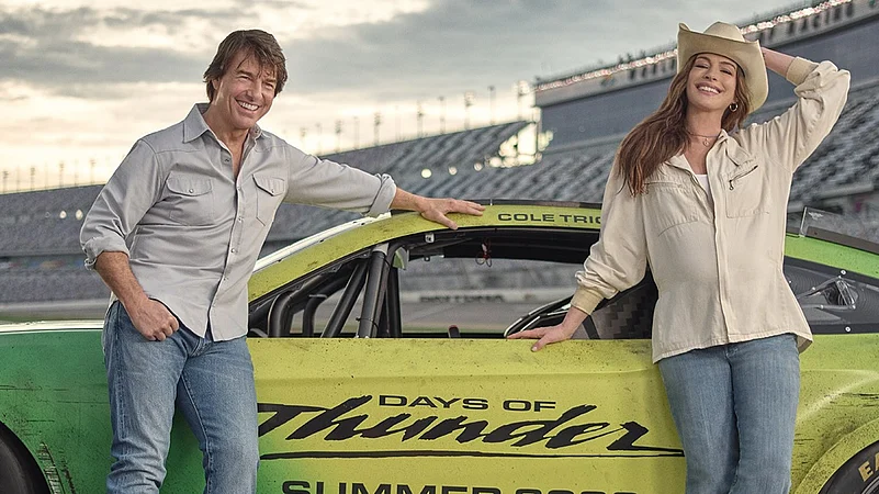 Tom Cruise and Anne Hathaway