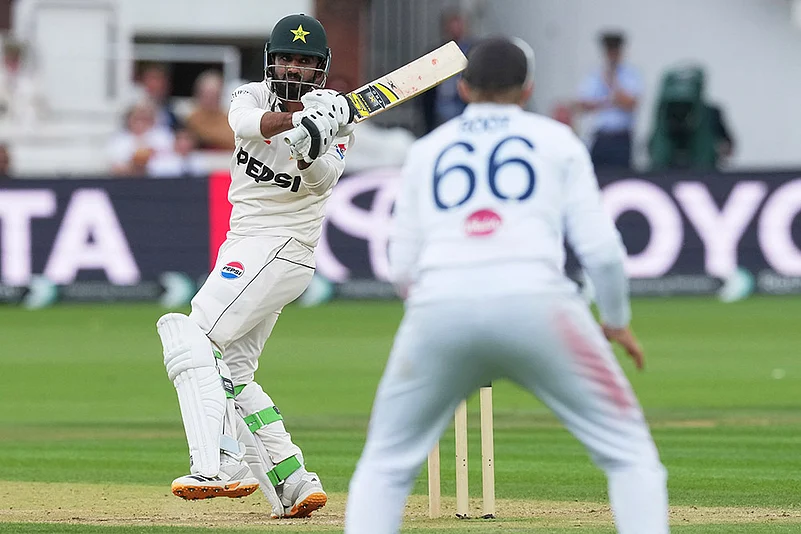 Ali Usman Pakistan vs England 2nd Test
