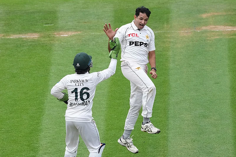 England vs Pakistan Cricket Series