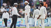 | Photo: AP/Eranga Jayawardena : India's captain Shubman Gill speaks with an umpire during day five of the second cricket test match between Sri Lanka and India in Colombo, Sri Lanka, Thursday, Aug. 27, 2026.