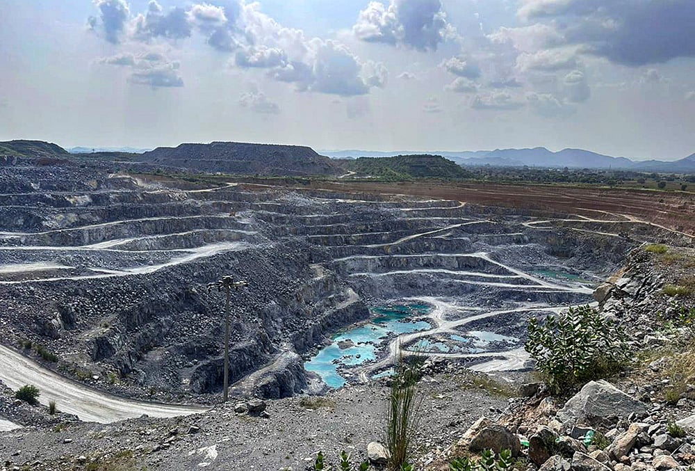 Mining in Jodhpura-Mohanpura village
