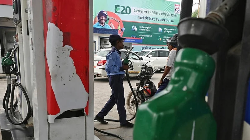 Ethanol blended petrol