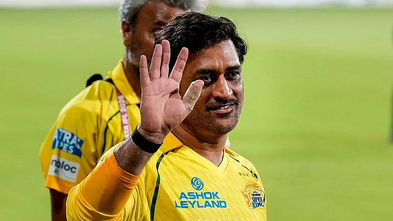 MS Dhoni Lap Of Honour
