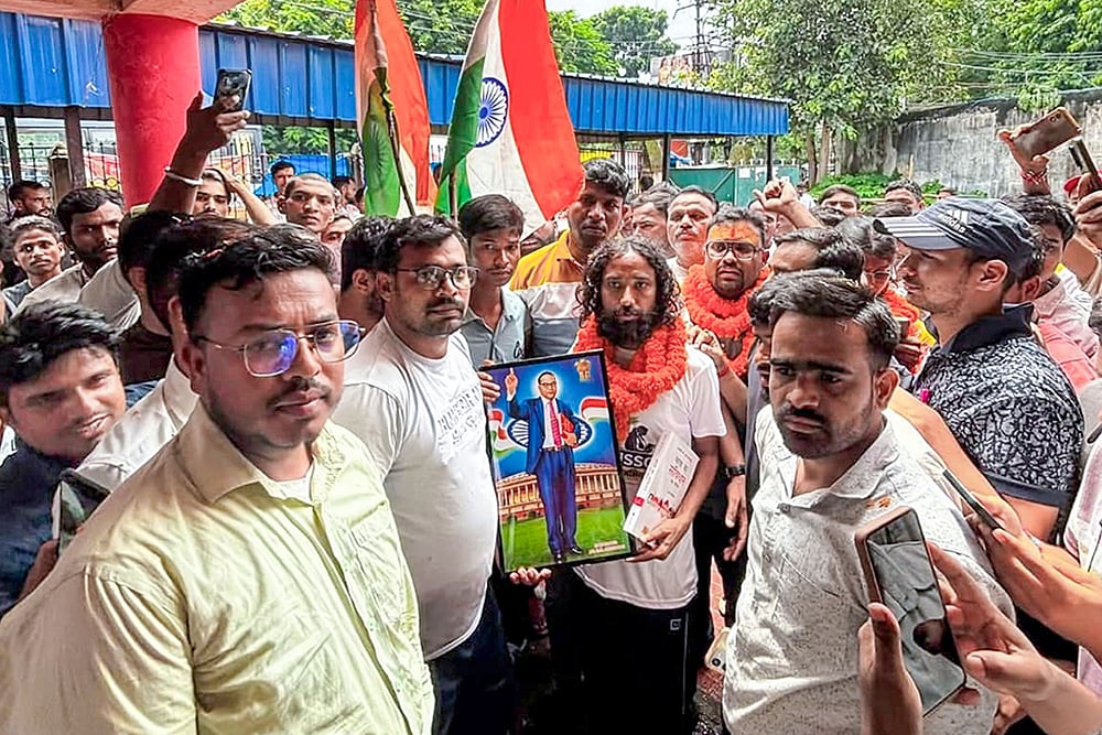 Devendra Nath Mahato leads Bharti Vyavastha Sudhar Yatra in Dhanbad