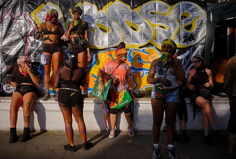 carnival opening ceremony great western road
