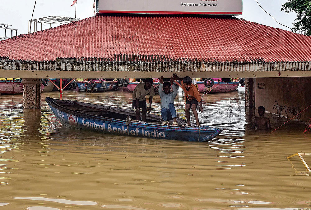 Weather: Rain in Varanasi