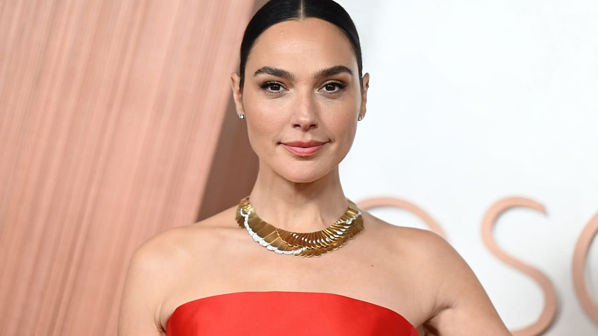 X : Gal Gadot