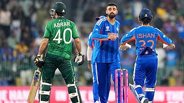 | Photo: AP/Eranga Jayawardena