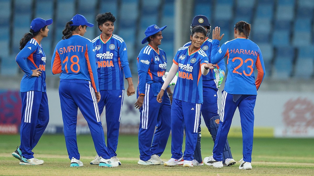 IND-W Seal 137-Run Rout, Become First Team To Qualify For Knockouts - X/BCCIWomen