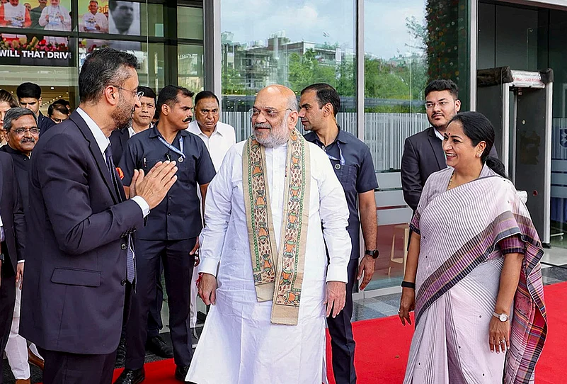 Amit Shah, Rekha Gupta inaugurate hospital expansion in Saket