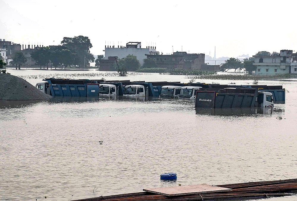 ganga water level in munger