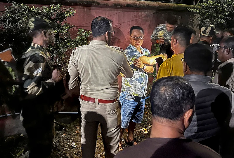 Bomb blast near Congress leaders residence in Manipur