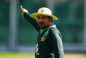 | Photo: Ben Whitley/PA via AP : Pakistan's former Test head coach Sarfaraz Ahmed during a nets session in London, England, Tuesday, Aug. 25, 2026, ahead of the second Men's Rothesay Test Cricket Match between England and Pakistan.