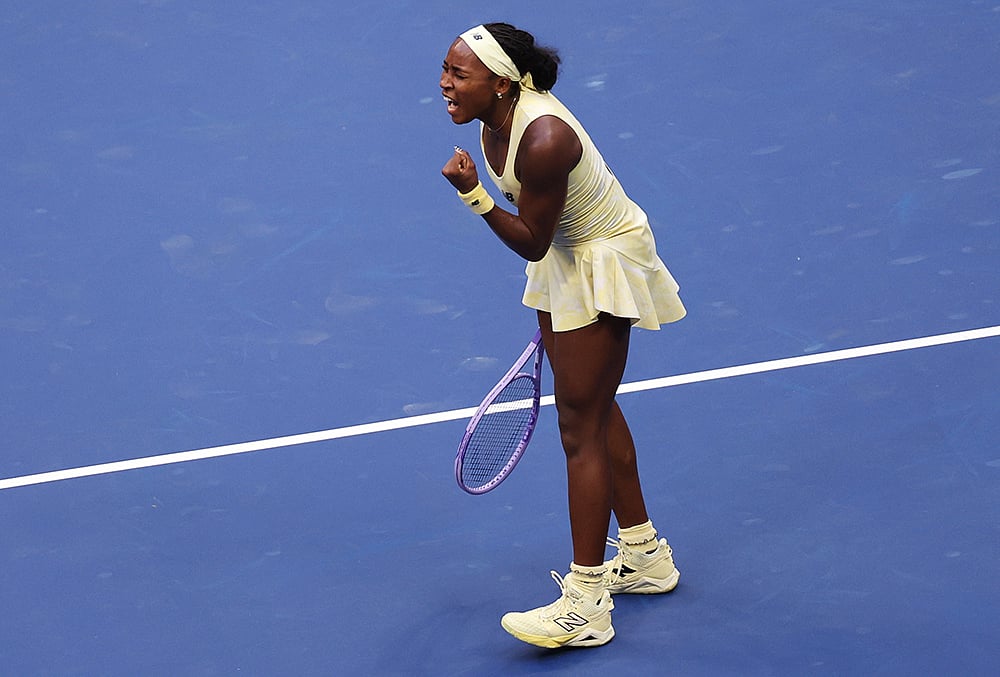 Coco Gauff, of the United States, celebrates after she won her match against Cristina Bucsa, of Spain, during the third round of the U.S. Open tennis championships Saturday, Sept. 5, 2026, in New York.  - | Photo: AP/Heather Khalifa