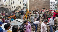 PTI : Building collapses at Satya Niketan