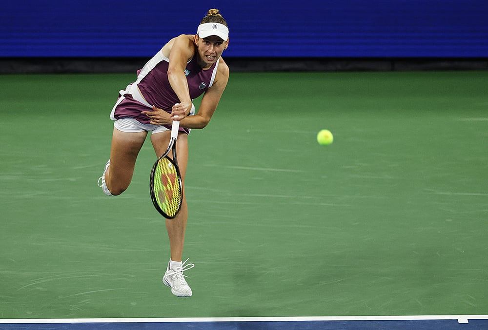 Elise Mertens US Open 2026 third round 