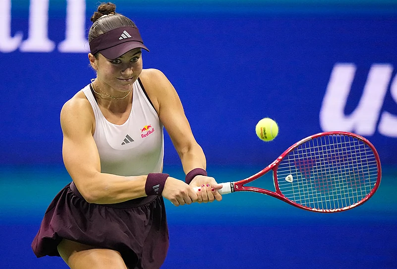 Iva Jovic American tennis player 18 years old