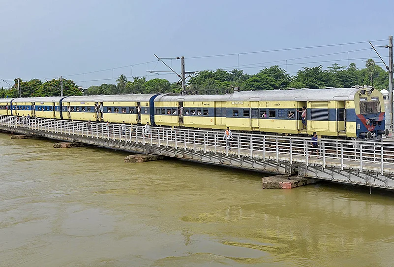 Weather: Rise in water level of Punpun river