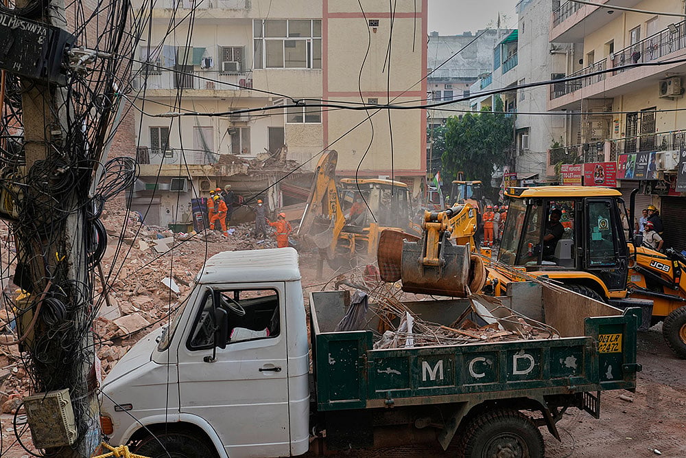 South Delhi Building Collapse